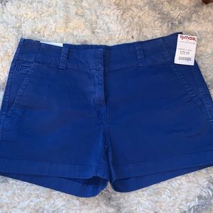 Vineyard vines blue shorts